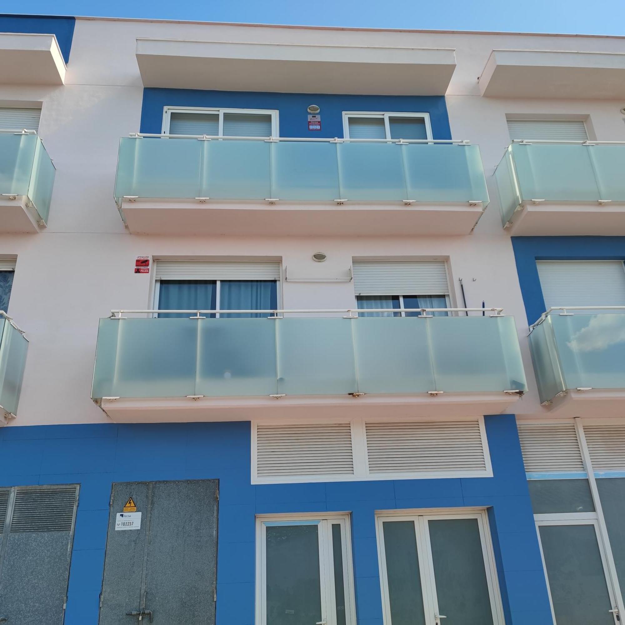 Nina'S Blue Pool & Beach Deltebre Εξωτερικό φωτογραφία