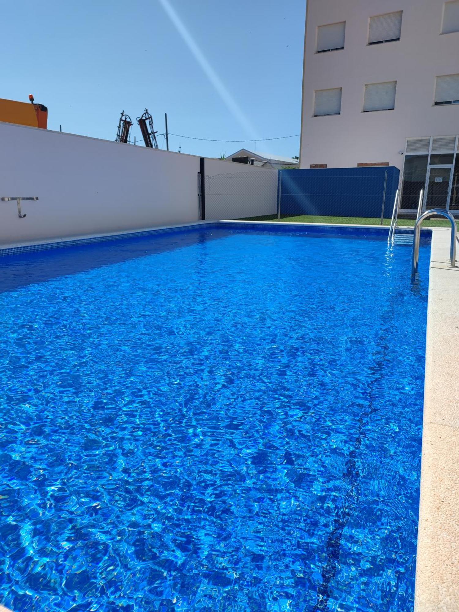 Nina'S Blue Pool & Beach Deltebre Εξωτερικό φωτογραφία